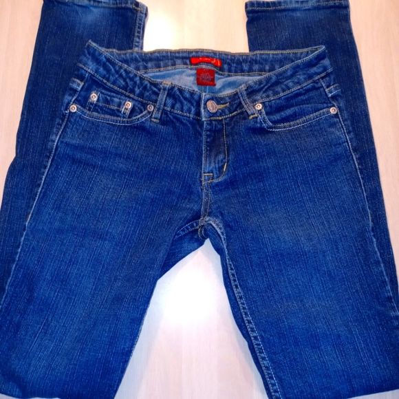 Forever 21 Denim - Forever21 Straight Leg Jeans 26